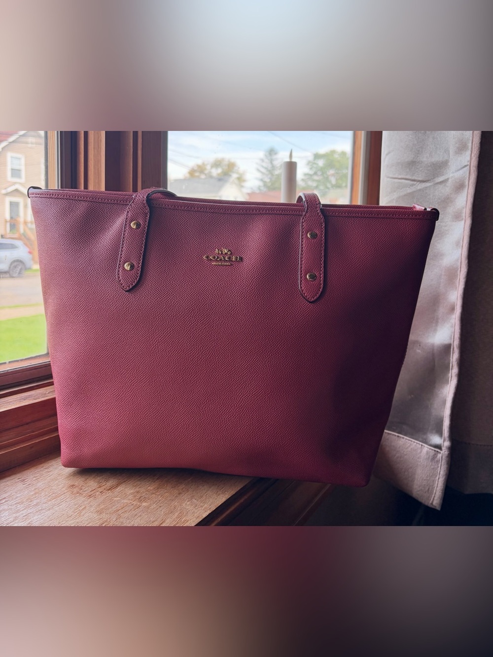 Coach pebbled mauve Leather Tote with Gold‑Tone Logo